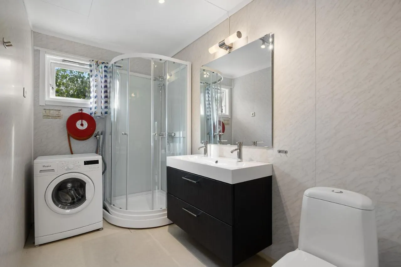 ברגן Master Apartment Hotel 3*,